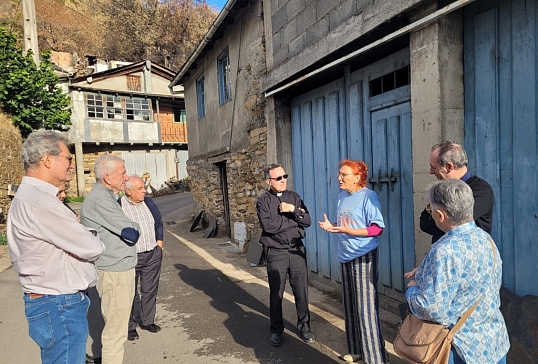 EL PRESIDENTE DE CÁRITAS ESPAÑOLA VISITA LAS ZONAS AFECTADAS POR LOS INCENDIOS EN LA DIÓCESIS