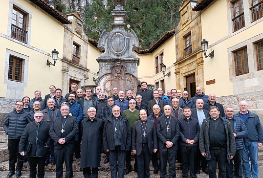 ENCUENTRO DE OBISPOS,VICARIOS Y ARCIPRESTES DE LA PROVINCIA ECLESIÁSTICA