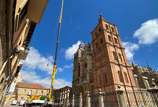 RENOVACION DE LOS PARARRAYOS DE LA CATEDRAL