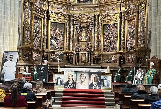 CELEBRACIÓN DEL DÍA DE LA IGLESIA DIOCESANA EN LA CATEDRAL