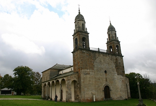 Miles de personas arropan a la patrona en el Santuario de Otero de Sanabria