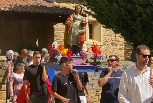FIESTA EN HONOR A SANTA EULALIA EN LUYEGO DE SOMOZA.