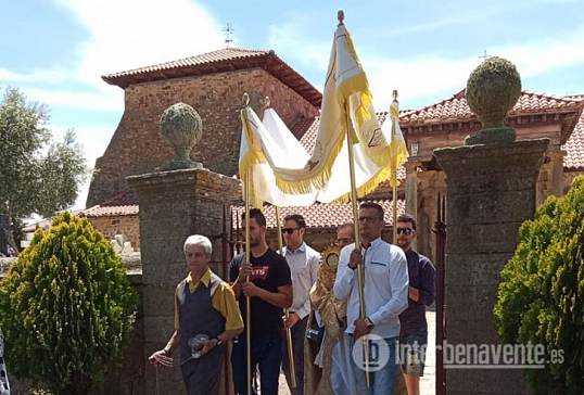 Fuente Encalada celebra el Corpus