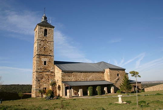 Castrotierra de la Valduerna (Nuestra Señora del Castro y San Bartolomé)