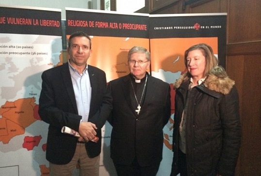El obispo de Astorga inaugura la Semana por los cristianos perseguidos en Ponferrada