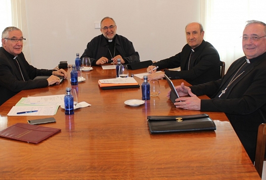 REUNIÓN DE LOS OBISPOS DE LA PROVINCIA ECLESIÁSTICA EN OVIEDO