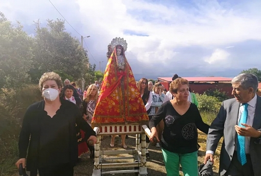 SANTA BÁRBARA REGRESA, UN SIGLO DESPUÉS, A SU ANTIGUA IGLESIA EN CABAÑAS DE TERA