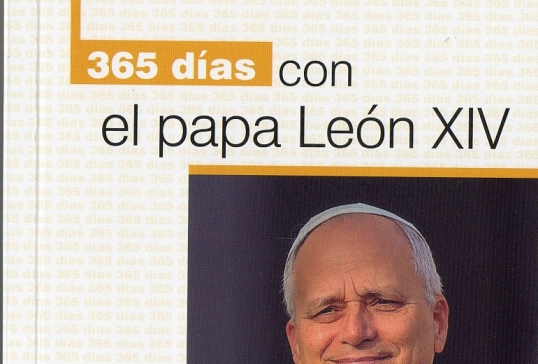 DOS LIBROS NECESARIOS SOBRE EL PAPA LEON XIV