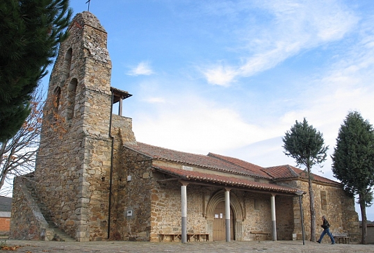 Carracedo de Vidriales (San Miguel Arcángel)