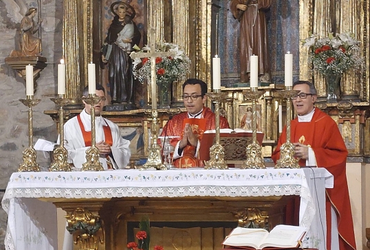 D. FERNANDO GARCÍA, NUEVO PÁRROCO DE VEGA DE VALCARCE