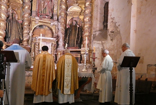 LA IGLESIA DE MONTES CONMEMORA EL 1.100 ANIVERSARIO DE SU CONSAGRACIÓN CON UN CONGRESO INTERNACIONAL