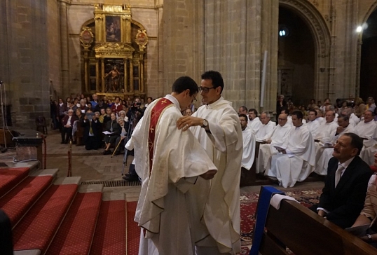 Ordenación presbiteral de Carlos Hernández