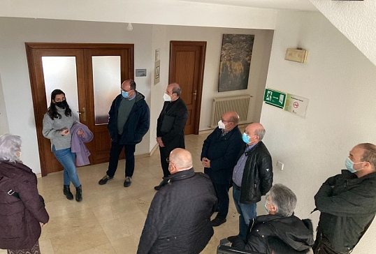 VISITA DE TODOS LOS MIEMBROS DEL PATRONATO DE LA FUNDACIÓN CALS A LAS INSTALACIONES DE FUENTESNUEVAS