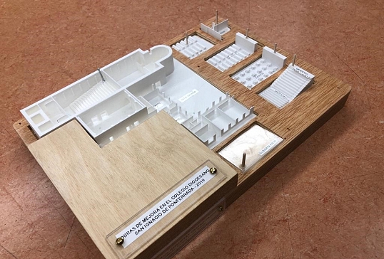 Maqueta del proyecto con las diversas configuraciones 