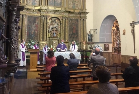 EL OBISPO DE ASTORGA PRESIDE UNA MISA FUNERAL POR MONS. SEGISMUNDO MARTÍNEZ