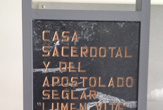 Placa Casa Sacerdotal