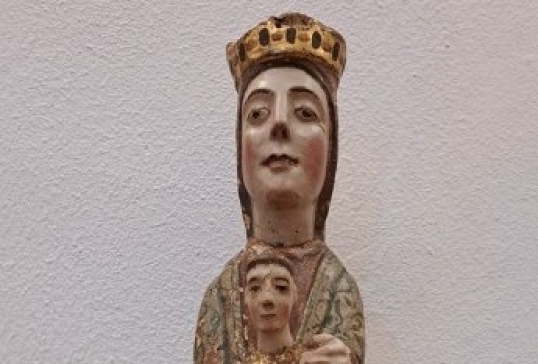 UNA VIRGEN DE TRUCHAS DE CABRERA, ‘PIEZA DEL MES’ DE MAYO EN EL MUSEO DE LOS CAMINOS