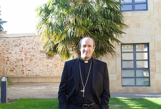 ONOMÁSTICA DE MONS. JESÚS FERNÁNDEZ GONZÁLEZ