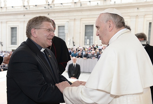 IV Aniversario de la Ordenación Episcopal de Mons. Juan Antonio Menéndez