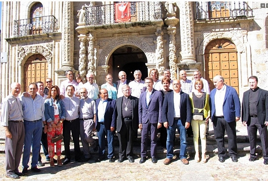 El presidente de la Xunta visita el santuario de As Ermitas