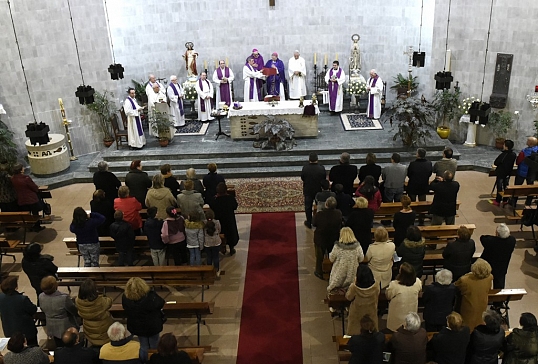 Sobradelo celebra el cincuentenario de su actual Iglesia Parroquial