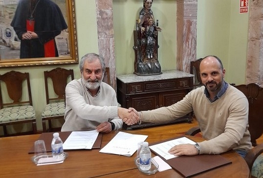 LA DIÓCESIS FIRMA UN CONVENIO CON EL AYUNTAMIENTO DEL VAL DE SAN LORENZO