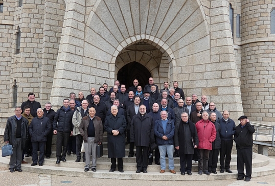 ÚLTIMO DÍA DE LA REUNIÓN DE OBISPOS,VICARIOS Y ARCIPRESTES DE LA P.E. DE OVIEDO EN ASTORGA