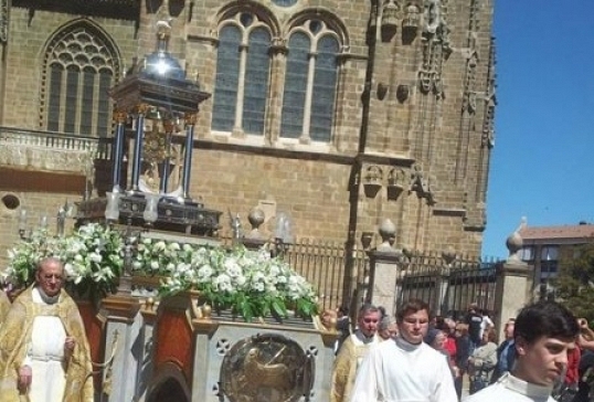 SOLEMNIDAD DEL CORPUS CHRISTI EN ASTORGA
