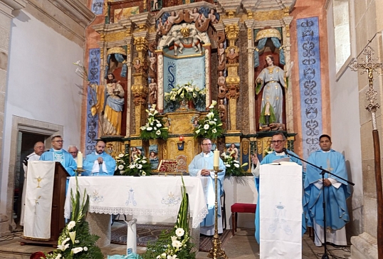 NUMEROSA PARTICIPACIÓN EN LA FIESTA DE LA VIRGEN DE LA TUIZA EN LUBIÁN