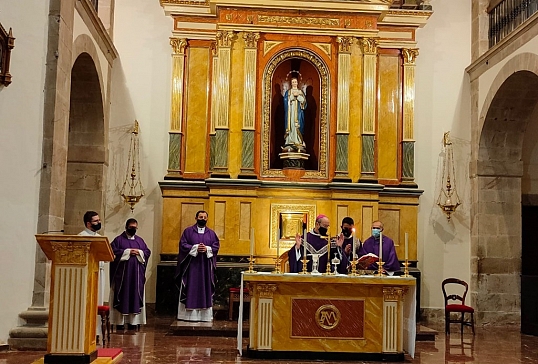 El Obispo preside la Eucaristía con motivo de la Jornada de Oración por las Víctimas de Abusos