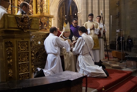 Ordenación presbiteral de Carlos Hernández