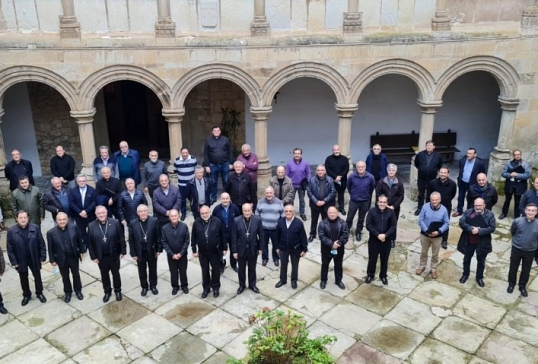 ENCUENTRO BIENAL DE OBISPOS,VICARIOS Y ARCIPRESTES DE LA PROVINCIA ECLESIÁSTICA DE OVIEDO