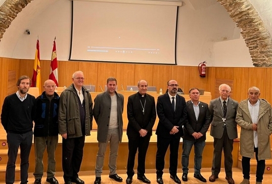 EL NUNCIO DE SU SANTIDAD EN ESPAÑA PREGONARÁ LA SEMANA SANTA DE PONFERRADA 2024