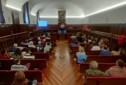 PRIMERA REUNIÓN DEL CURSO DE LOS PROFESORES DE RELIGIÓN