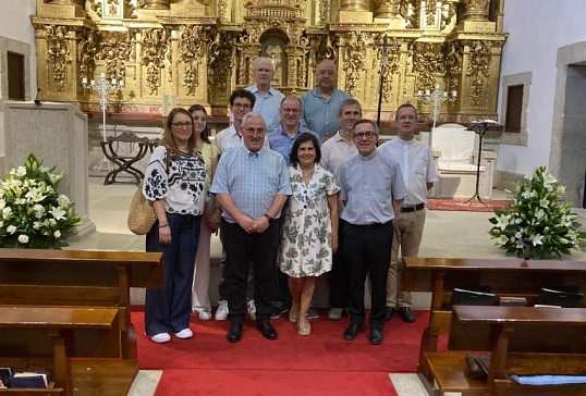 LOS CANDIDATOS AL DIACONADO PERMANENTE CLAUSURAN EL CURSO EN SAN MIGUEL DE LAS DUEÑAS